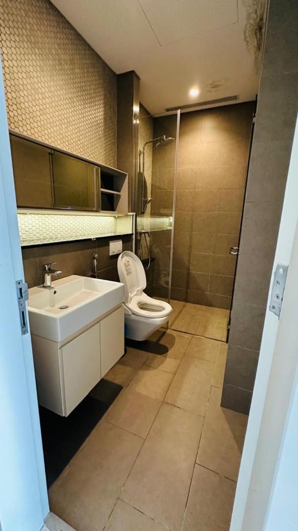 Lucentia Residents At Bbcc Lalaport Bukit Bintang Kuala Lumpur Exterior foto