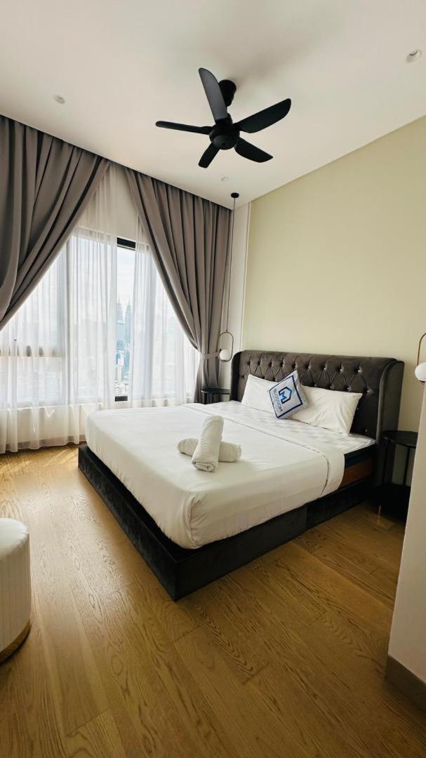 Lucentia Residents At Bbcc Lalaport Bukit Bintang Kuala Lumpur Exterior foto