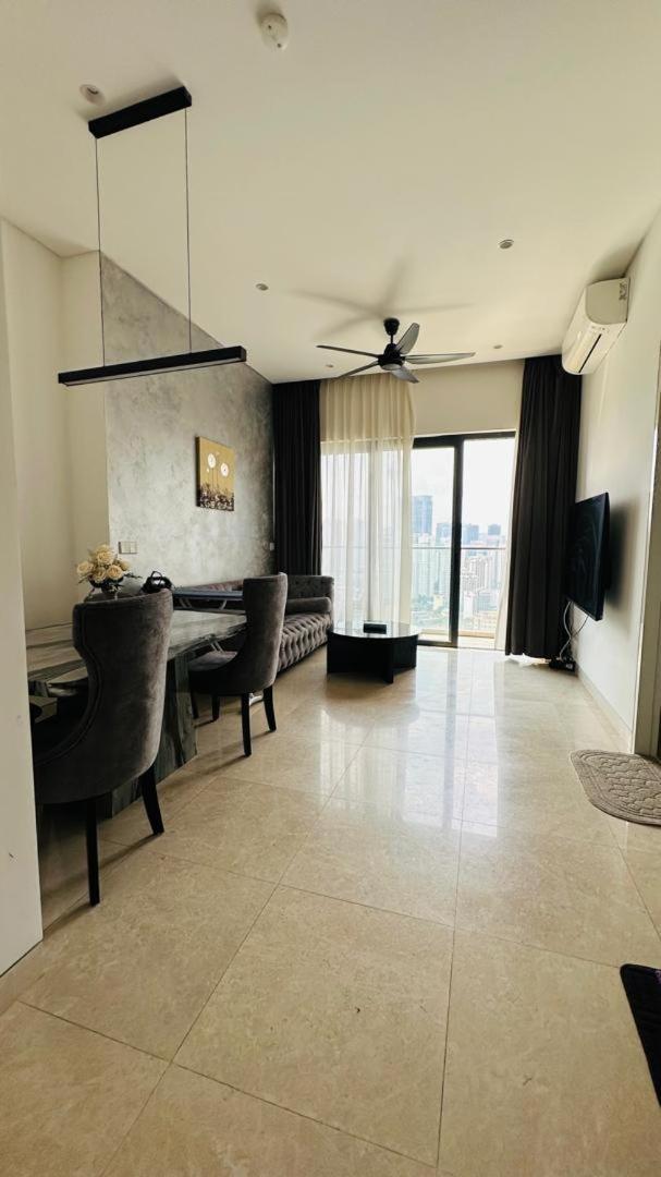 Lucentia Residents At Bbcc Lalaport Bukit Bintang Kuala Lumpur Exterior foto