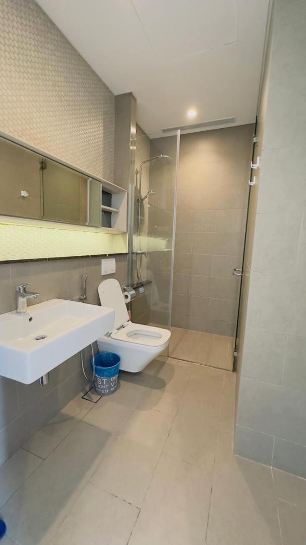 Lucentia Residents At Bbcc Lalaport Bukit Bintang Kuala Lumpur Exterior foto